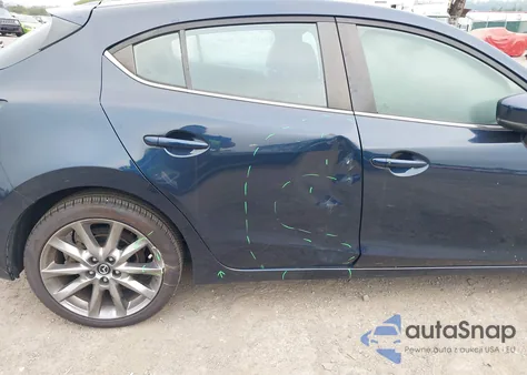 2018 Mazda Mazda3 Touring из США, поврежденный, VIN 3MZBN1L32JM163007